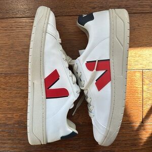 VEJA Women's ‘Urca’ Tri-Color Low-top CWL Trainers / Kicks / Sneakers - Size 9